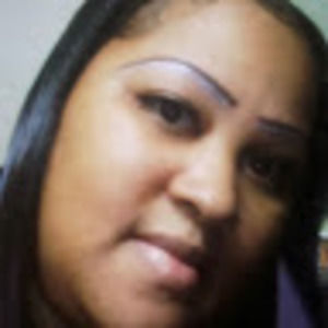 Meet your Posher, Danyelle